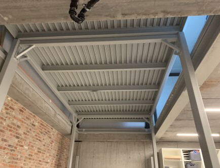 Particuliere autolift - S2 - 1