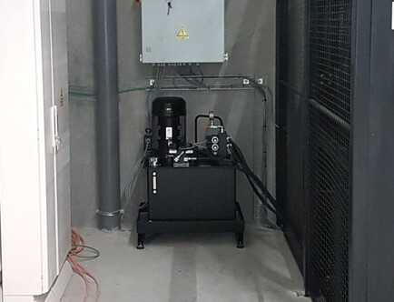 Goods lift - 2