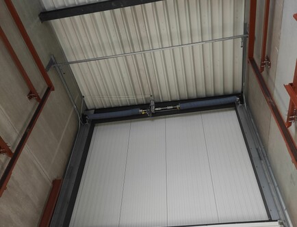 Goods lift - 5