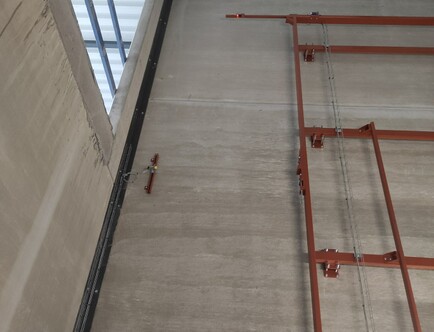 Goods lift - 4
