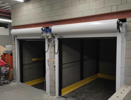 Goods lift - 0