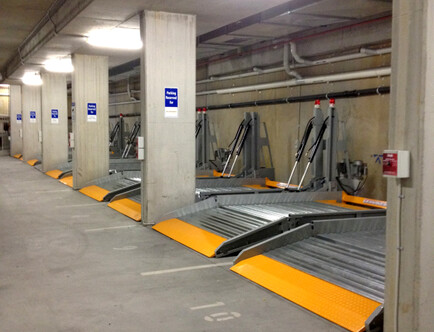 Tilt parking lift 2000 kg - 1
