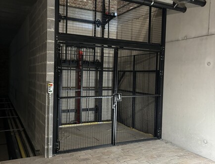 Goods lift - 5