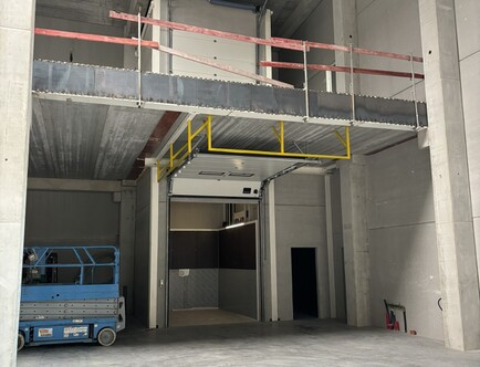 Goederenlift - 11