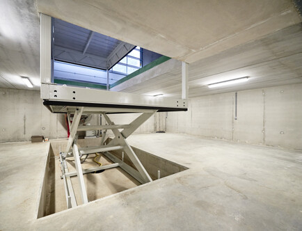 Particuliere autolift - S2 - 0